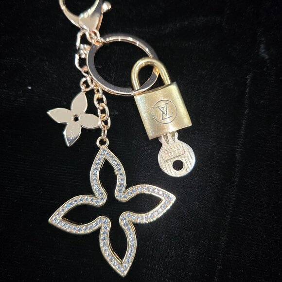 Authentic*LOUIS VUITTON* Padlocks & Keys Bundle for Shannon - Picture 1 of 13